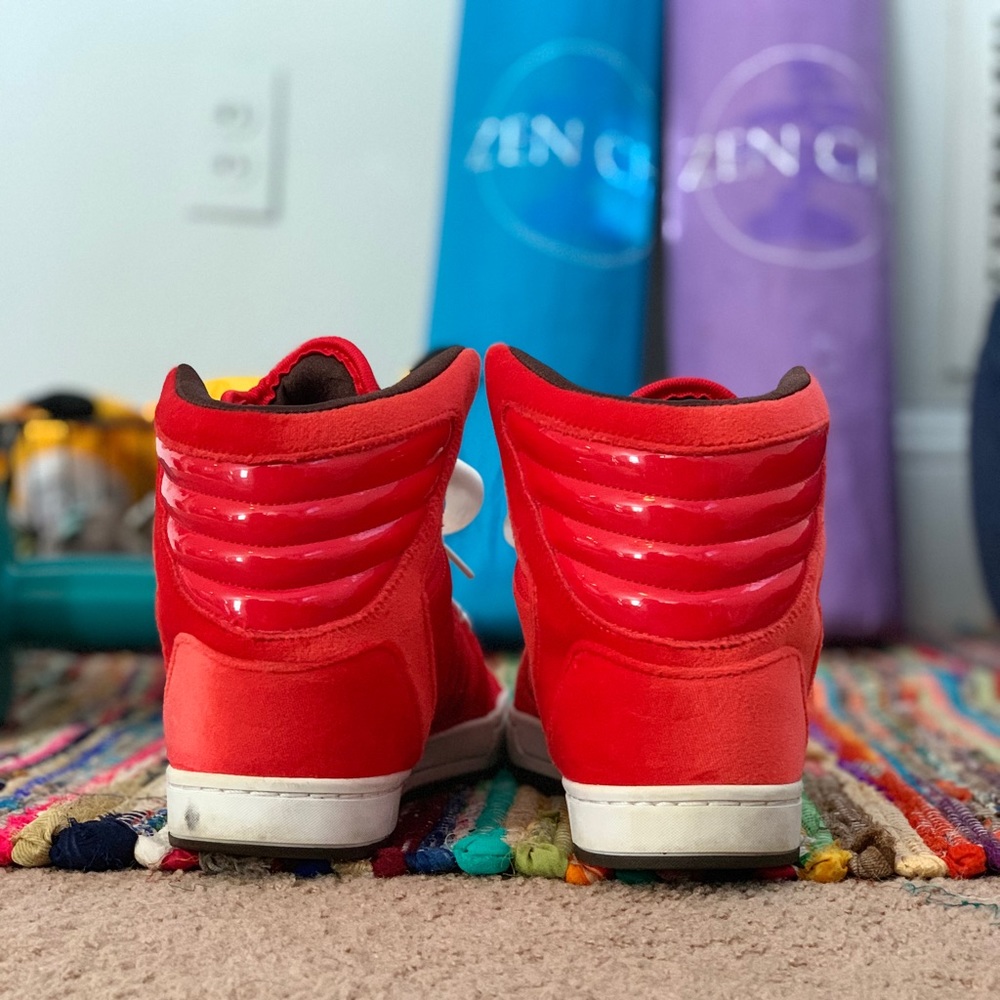 Adidas High-Tops - Picture 3 of 5